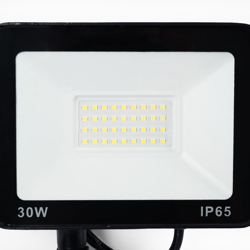 Projetor LED exterior com sensor de movimento PIR - 30W - IP65 - 6000K Projetor LED exterior com sensor de movimento PIR - 30W - IP65 - 6000K