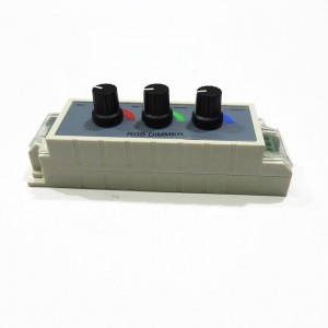 Controlador RGB manual para mudança de cor 12/24V com um potenciómetro por canal