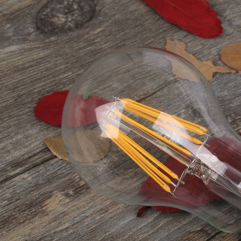 Lâmpada LED padrão A60 8W filamento E27 230V Transparente Lâmpada LED padrão A60 8W filamento E27 230V Transparente