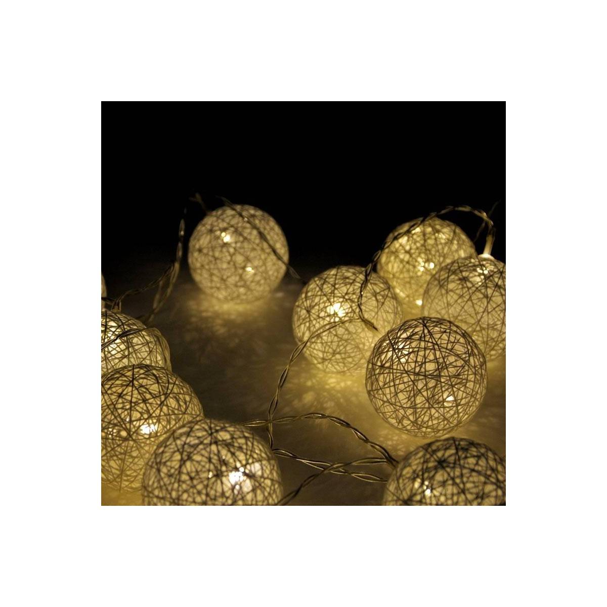 Grinalda luminosa LED de bolas de algodão com 3 metros