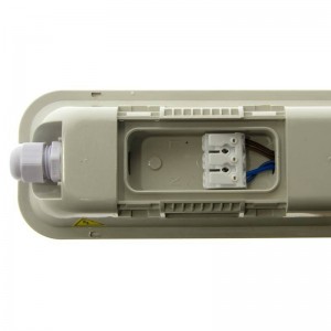 Luminária estanque LED integrado 120CM 36W 3000lm com sensor de presença IP65